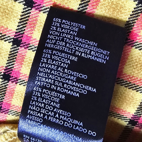 URBAN OUTFITTERS | GRETCHEN PLAID MINI SKIRT - Picture 13 of 14